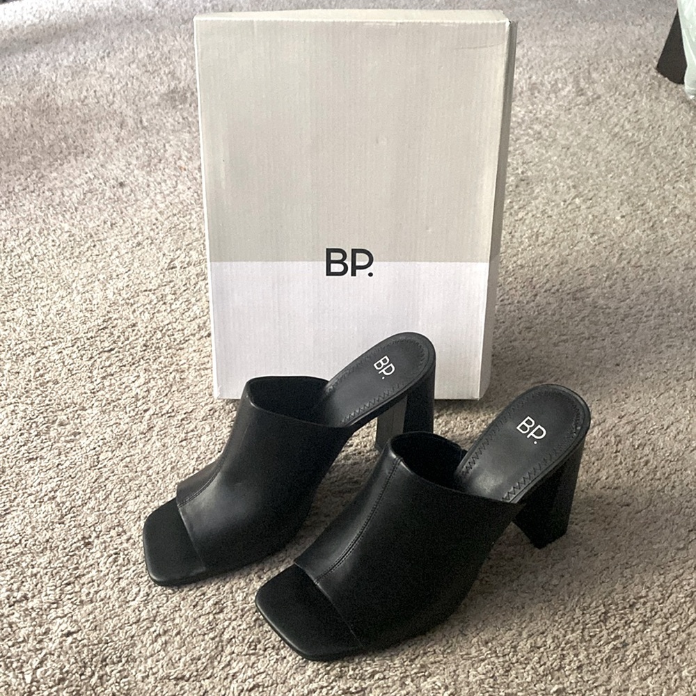 BP mules, worn twice - Picture 2 of 10